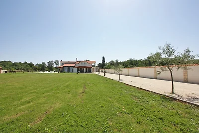N.34 (7 + 2) a 200 m dalla spiaggia di ghiaia