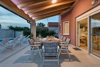 Villa Nicol