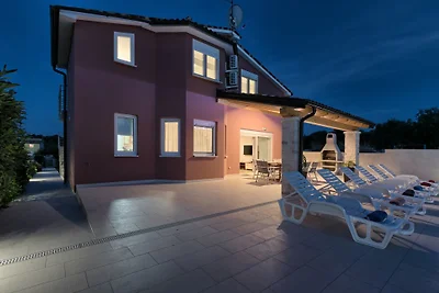 Villa Nicol