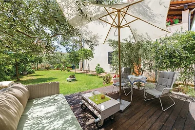 N.39 (4 + 1) Zona tranquilla con giardino
