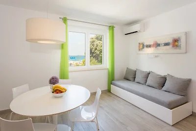 Cottage Ferienhaus mit Garten (4 + 1)