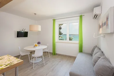 Cottage Ferienhaus mit Garten (4 + 1)