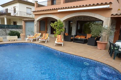 Casa Guenther 8 persone con piscina