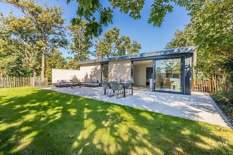 Der traumhaft schöne Bungalow (2018)