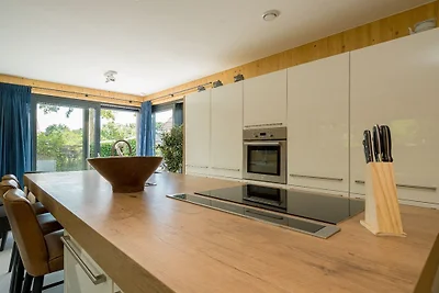 Van Hout