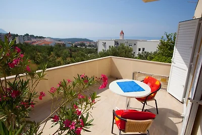 Villa Alma in Makarska Apartment 1