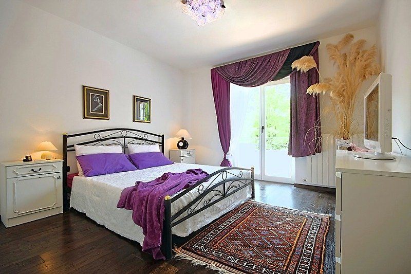 Schlafzimmer 2