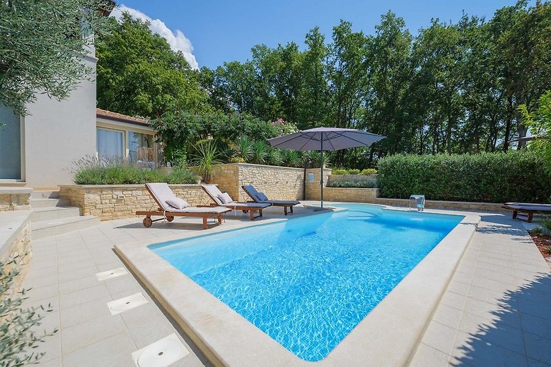 Poolbereich