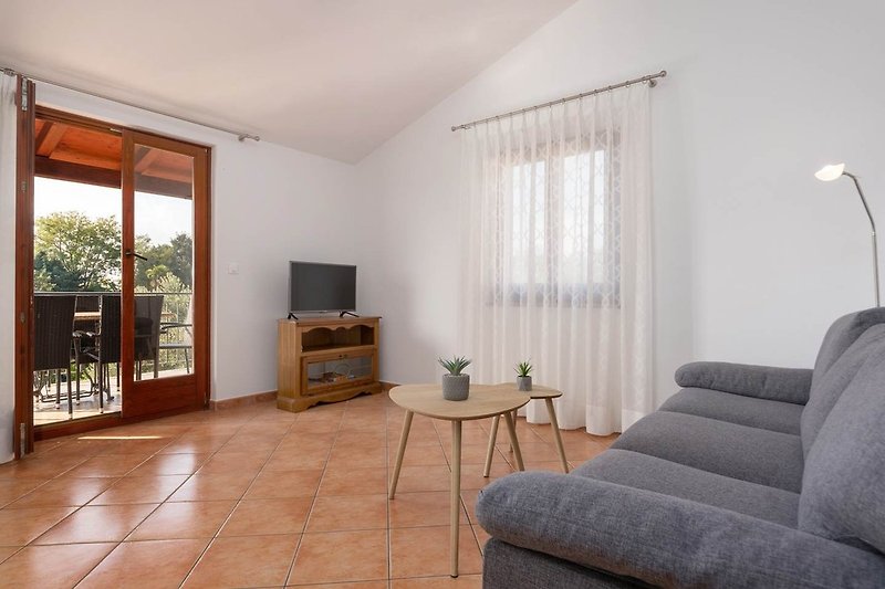 Wohnzimmer mit TV