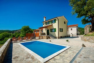 Villa Daus