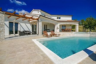Villa Melli