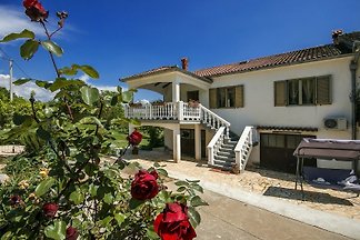 Ferienwohnung Legovic