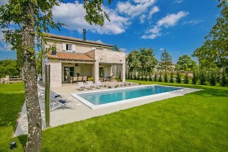 Villa Mia