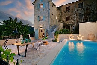 Casa Gradinje