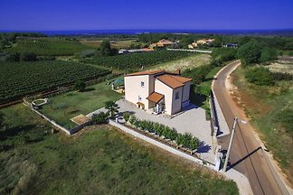 Casa Nikol