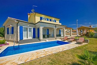 Villa Monika