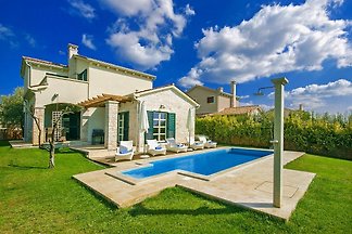 Villa Lasici