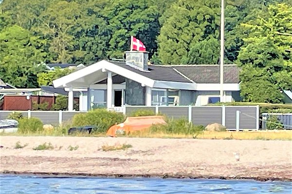 Ferienhaus Bjert Strand