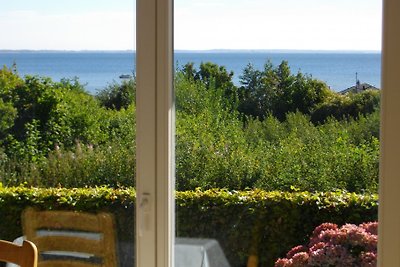 1.Row/Luxury/ with sea view 5*