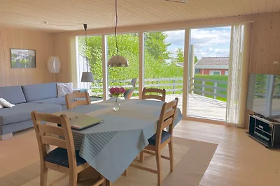 Very quiet location by the beach and forest