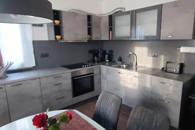Villa R&A   NEU  300m bis Strand