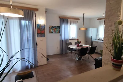 Villa R&A   NEU  300m bis Strand