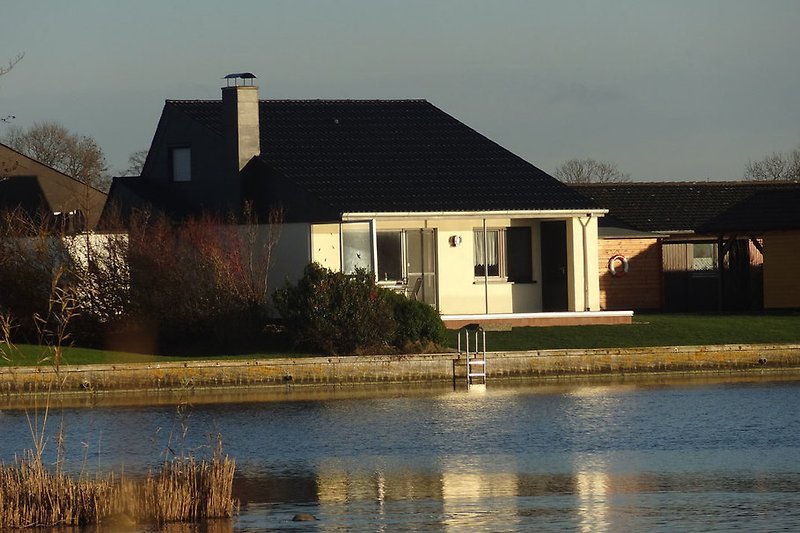 Premium kuća A9 izravno na unutrašnjem jezeru