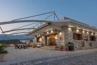 Luxus Villa Zeus & Dione in Lagolio