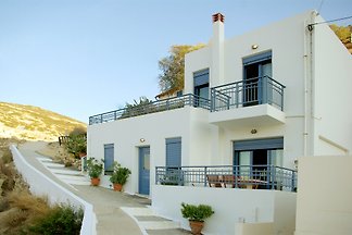 Ferienhauser Ferienwohnungen In Matala Mieten