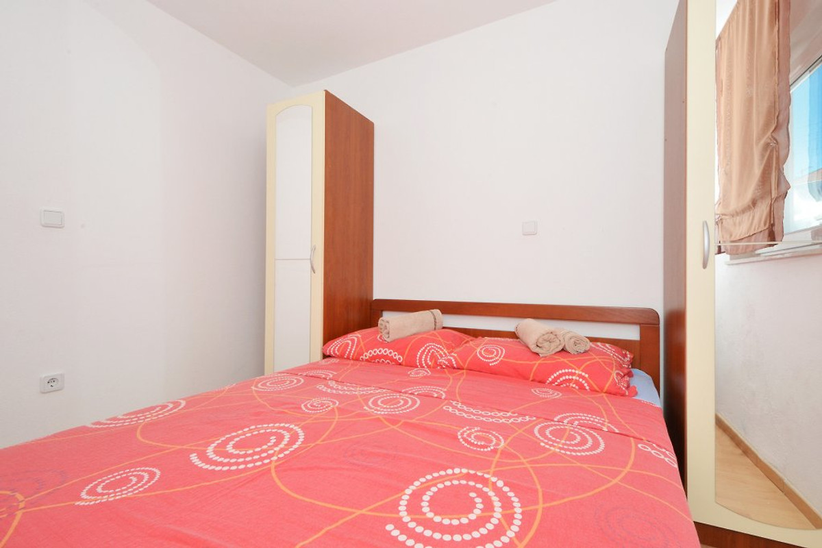 Katija 2 mit 3 Schlafzimmer - Ferienwohnung in Okrug Gornji mieten Katija 2 mit 3 Schlafzimmer - Ferienwohnung in Okrug Gornji mieten