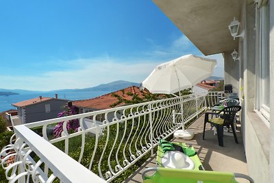 Josip 2, 3+2  FeWo mit Meerblick