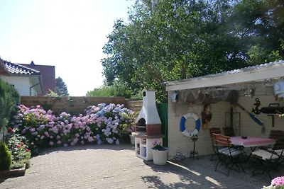 Romantica casa di canne, sauna, W-Lan
