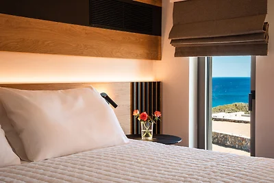 Balcony-Studio at Oasis at the Sea