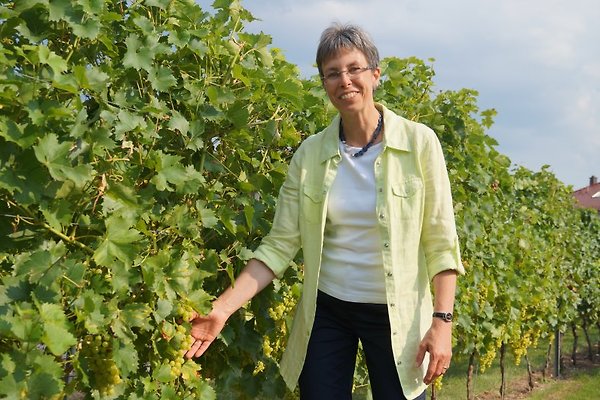 Frau A. Köhr Frau A. Köhr