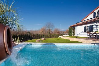Villa Intima