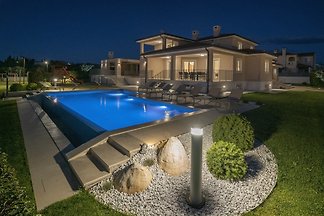 Domek letniskowy Urlop wypoczynkowy Kaštelir