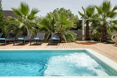 Beautiful Villa One Way
