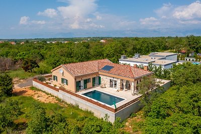 Beautiful Villa Jakov
