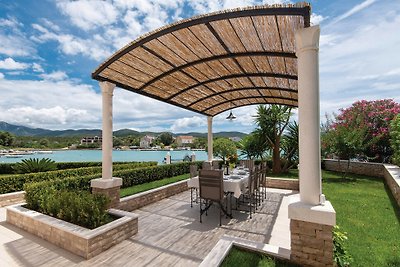 Beautiful Villa Mediterranean Pearl