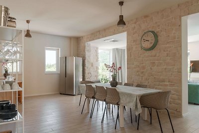 Beautiful Villa Fantasy 1