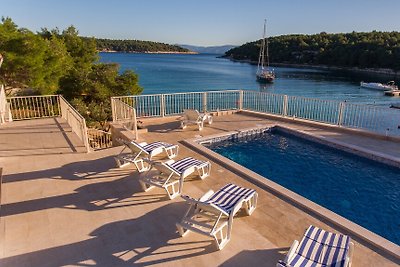 Beautiful Villa Sun Paradise