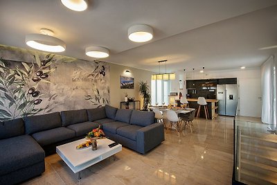 Beautiful Villa Mondeo
