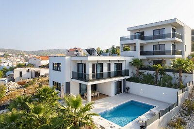Beautiful Villa Beachfront Sun 2