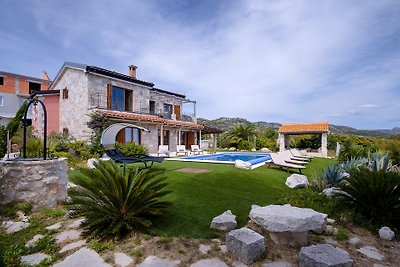 Beautiful Villa Monte Hvar & Santi Hvar