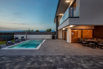 Villa Bura