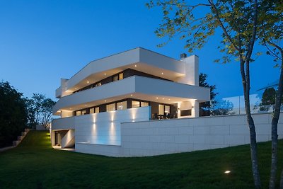 Villa 55