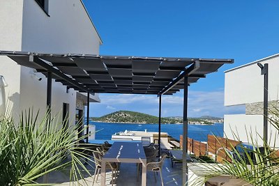 Beautiful Villa Mistral 2