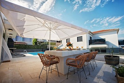 Beautiful Villa Mondeo
