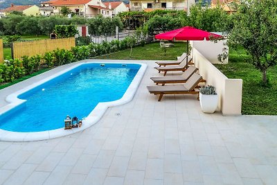 Beautiful Villa Žal