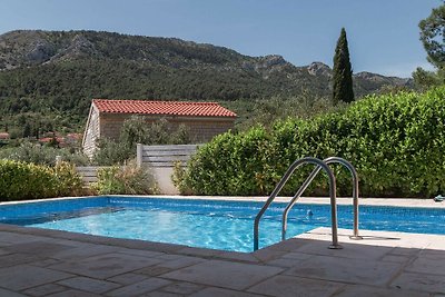 Beautiful Villa Fantasy 1 & Fantasy 2